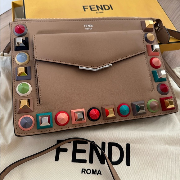 Fendi Tan Crossbody - Picture 1 of 4